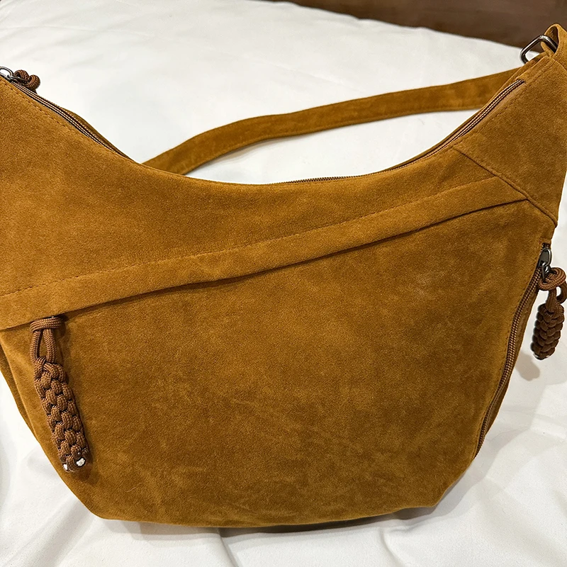 Crossbody bag woman 2025 new suede bag large capacity brown Maillard commuter bag dumpling bag woman Student's bags