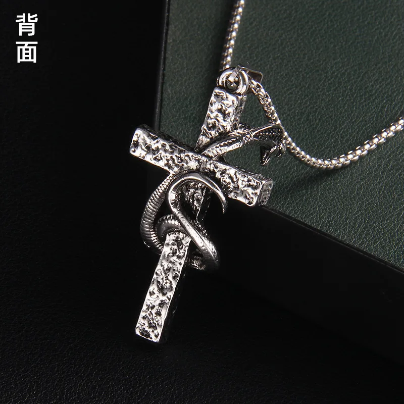 European and American Fashion Domineering Punk Wind Plate Snake Cross Necklace men's Hip-Hop Personality Niche Neck Chain Pendan