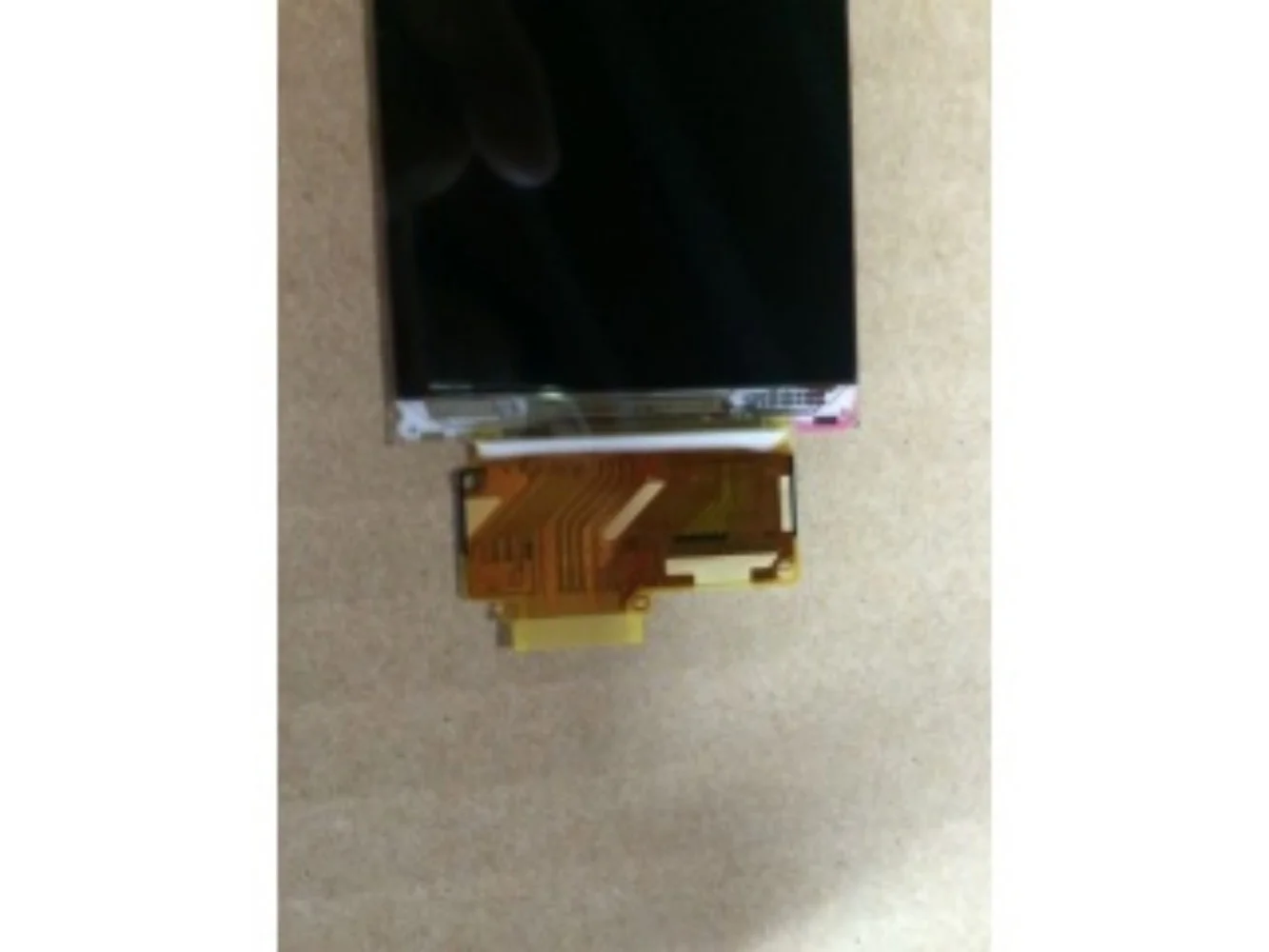 

Экран ЖК-панели LTM030DH60