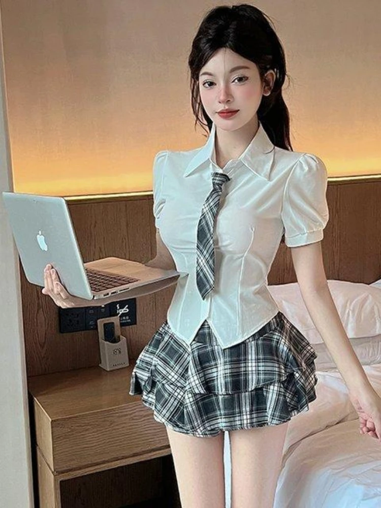 

College style JK uniform two-piece set women slim fit laple collar short sleeved shirt high waist checkered short skirt