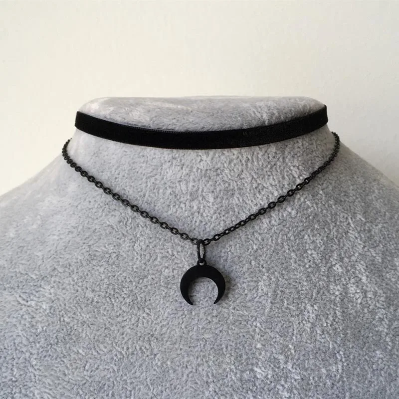 Black Crescent Moon Choker Necklace for Women Gothic Grunge Double Layers Velvet Jewelry Punk Female Pendant Gift Statement New