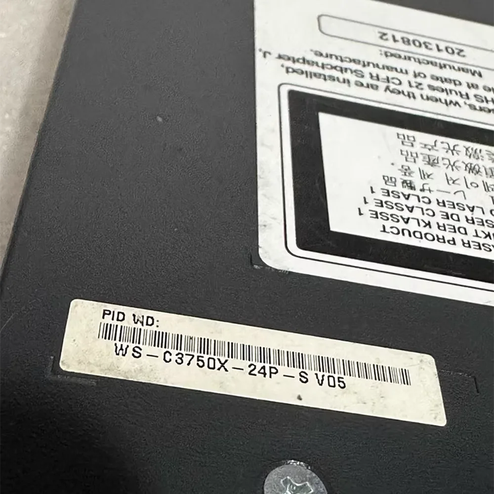 

WS-C3750X-24P-S 24-портовый гигабитный сетевой коммутатор управления POE