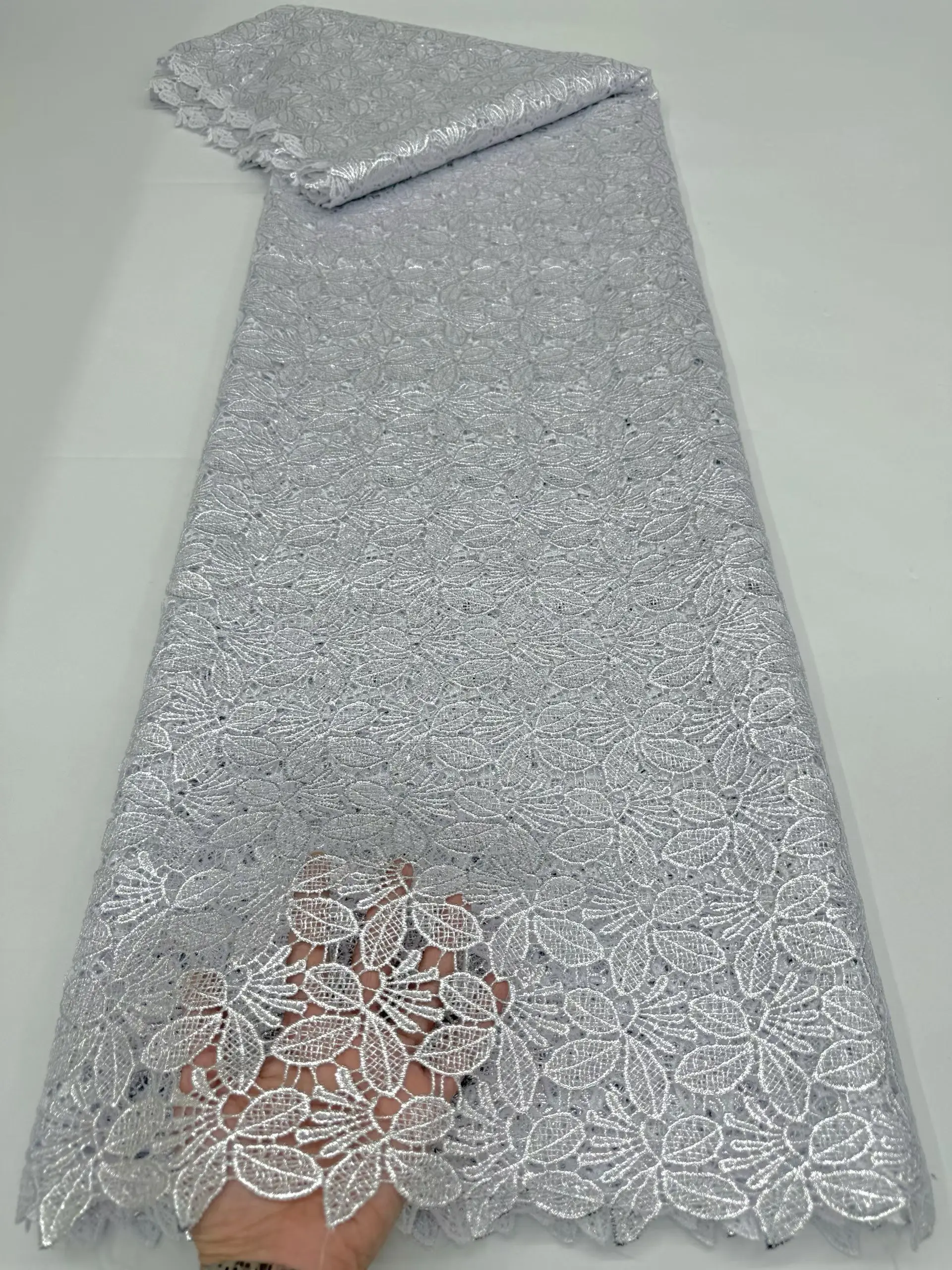 

New Design White African Nigerian Guipure Cord Lace Fabric 2025 High Quality French Water Soluble Lace Fabric For Dress LR25156