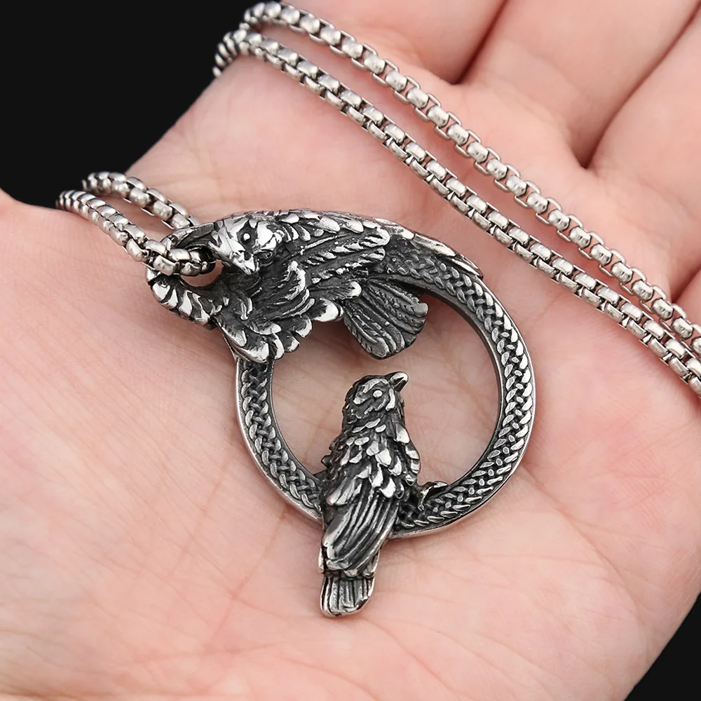 100pcs/lot stainless steel circular ring crow pendant for men's retro trend titanium steel necklace, personalized and