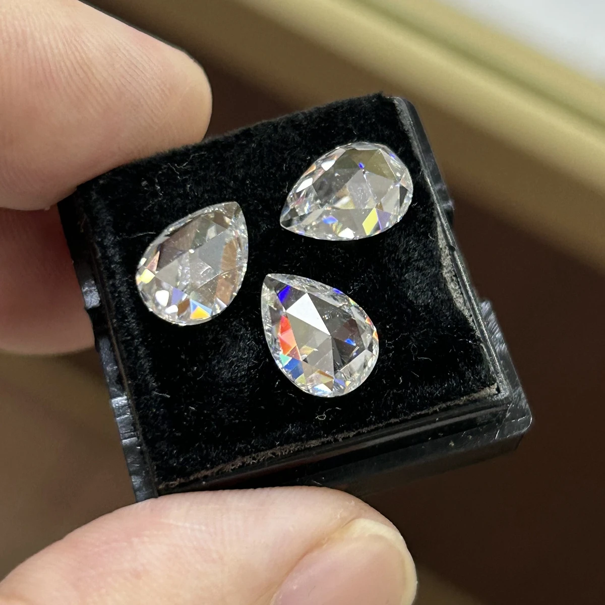 

Груша Flatback Розовая огранка Муассанит Бриллиант Драгоценный камень Супер белый VVS1 D Свободный овальный муассанит Камень