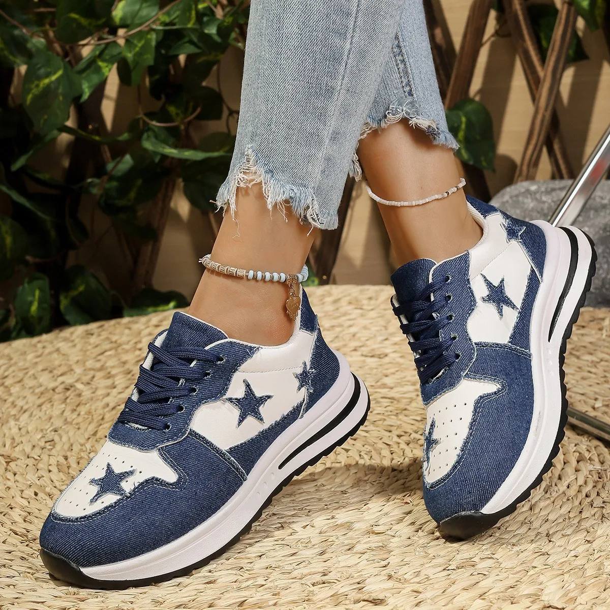 

New trendy and versatile women's shoes, sporty and casual shoes, comfortable star trendy shoes
