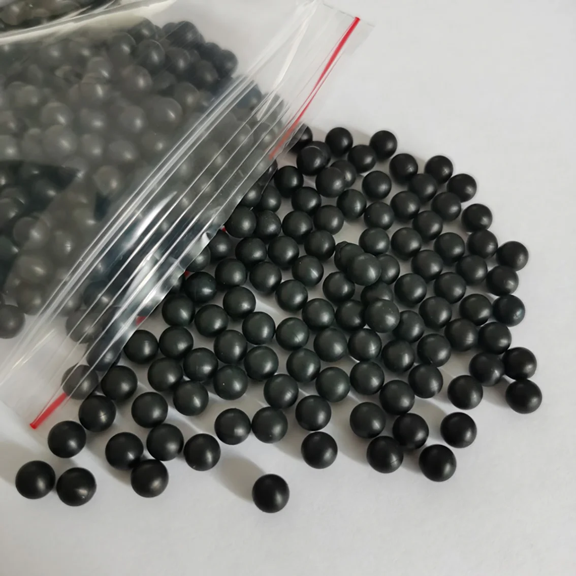 50PCS Massief Rubberen Bal Diameter 2/2.5/3/3.5/4/4.5/4.76-17/18/20mm Zwart Ronde slijtvaste Terugslagklep Rubberen Bal