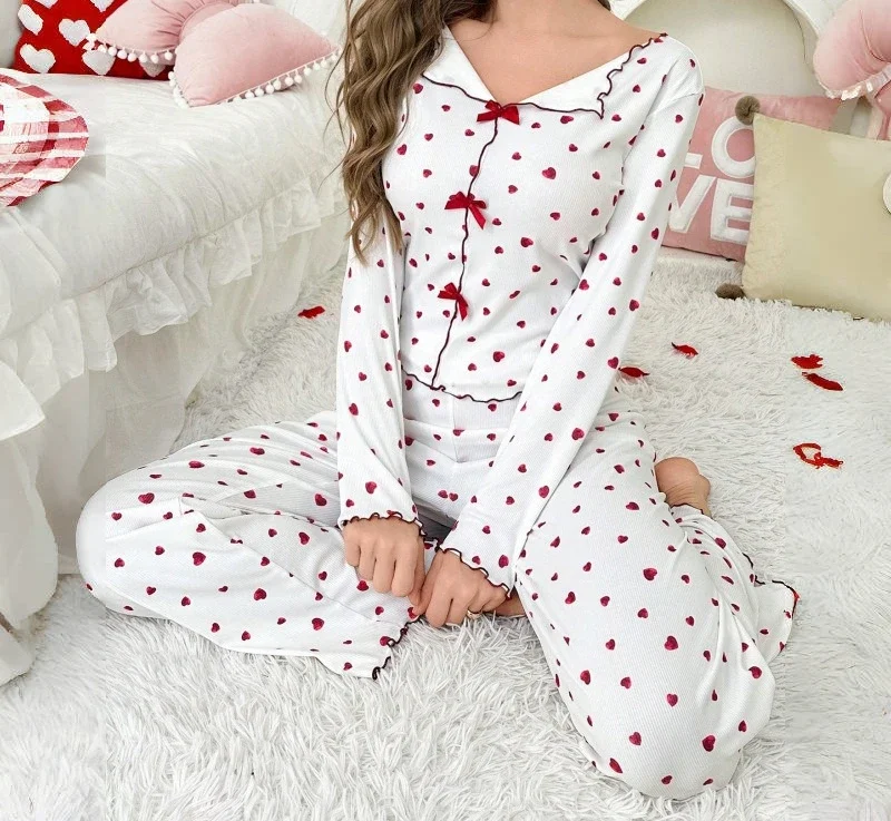 

Autumn and Winter Home Clothes Love Printed Lapel Pajamas Women Can Wear Them Outside Long Sleeved Long Pants Two-piece Set