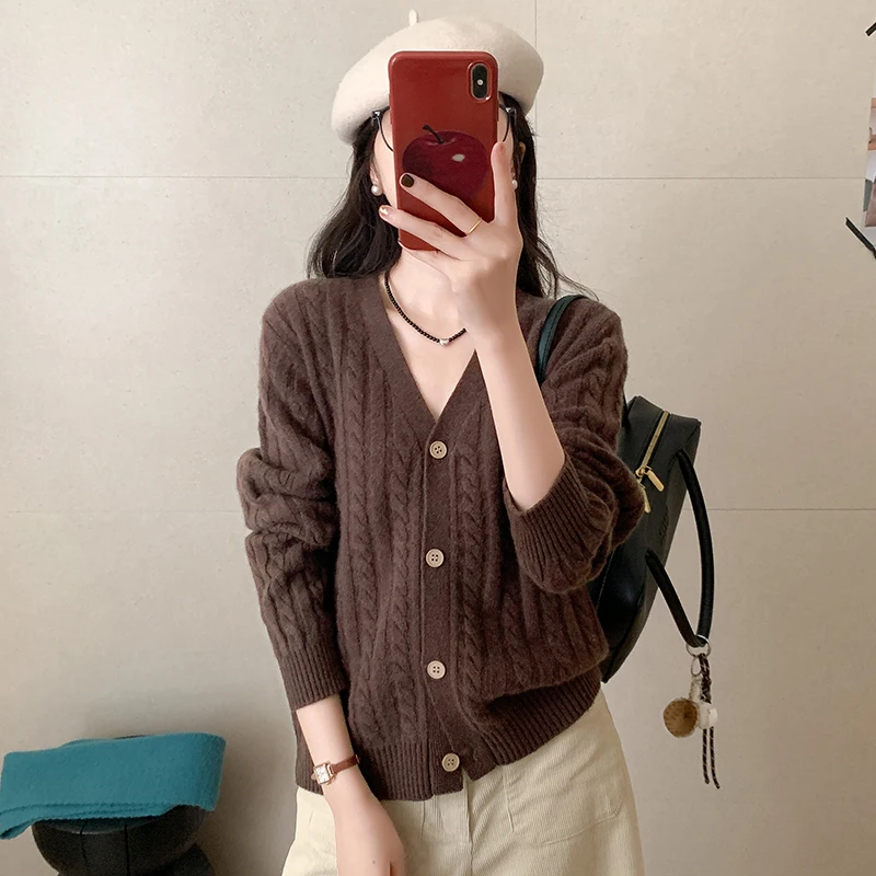 

100% Merino wool sweater women's V-neck knitted cardigan 2024 autumn and winter new jacket fashionable Korean solid color top