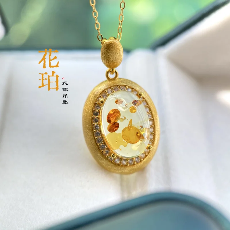 

Natural Full Body S925 Sterling Silver Flower Amber Pendant