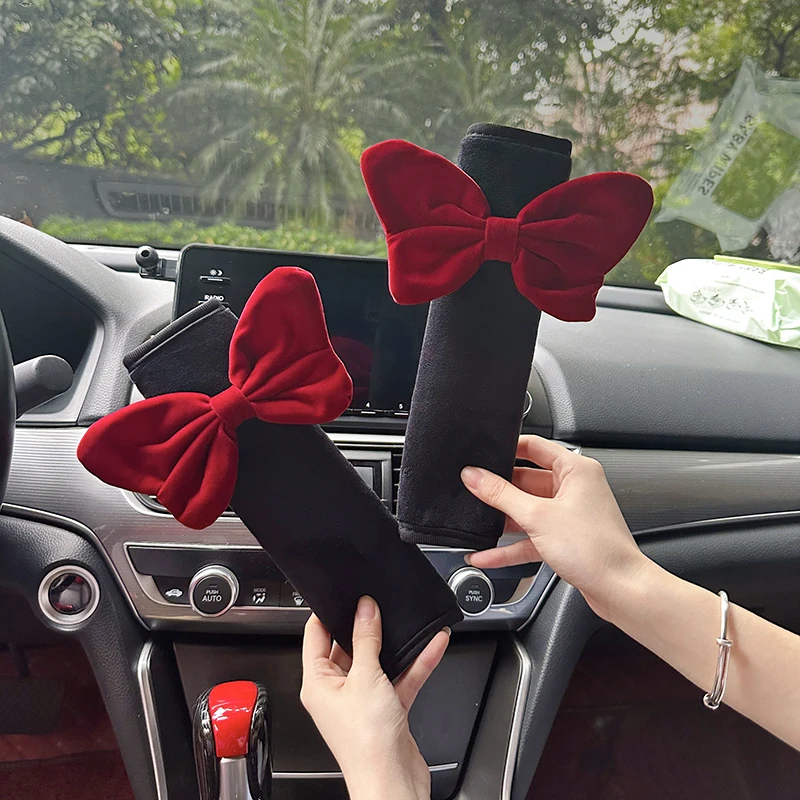 Pair of Cartoon Car Styling Seat Belt Cover Shoulder Strap Harness Cushion Shoulder Pad Protector Bow Tie Corgi Ass Bows Clouds