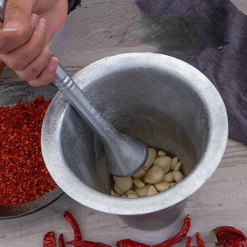 Old‑fashioned Aluminum Mortar and Pestle Set Ring Bowl Grinder for Pounding Garlic Chili Nuts Spices Grinding Jar