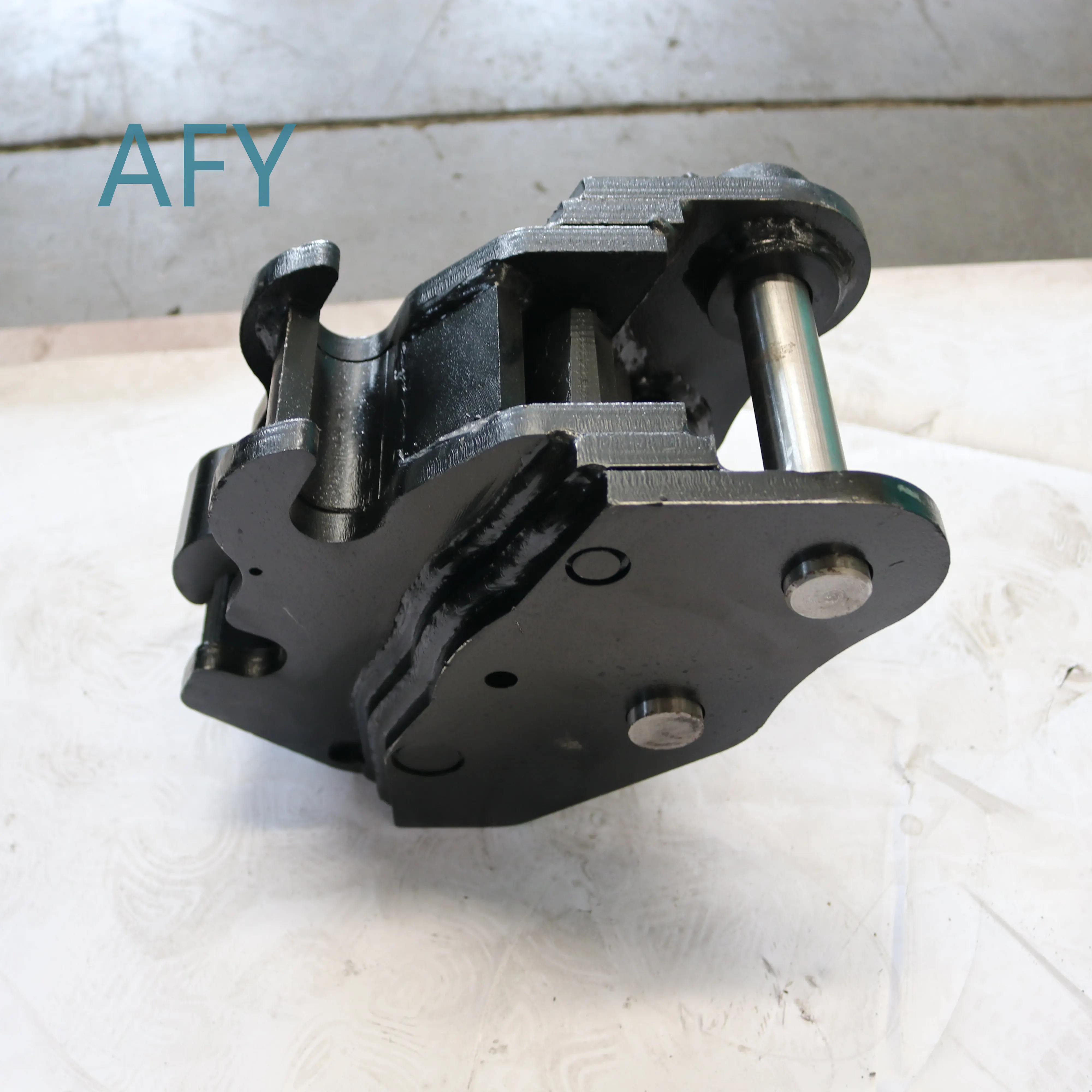 Compact Excavator Quick Change Connector Accessory Tool for Mini Excavator Quick Coupler Hydraulic Attachment Adapter for CAT