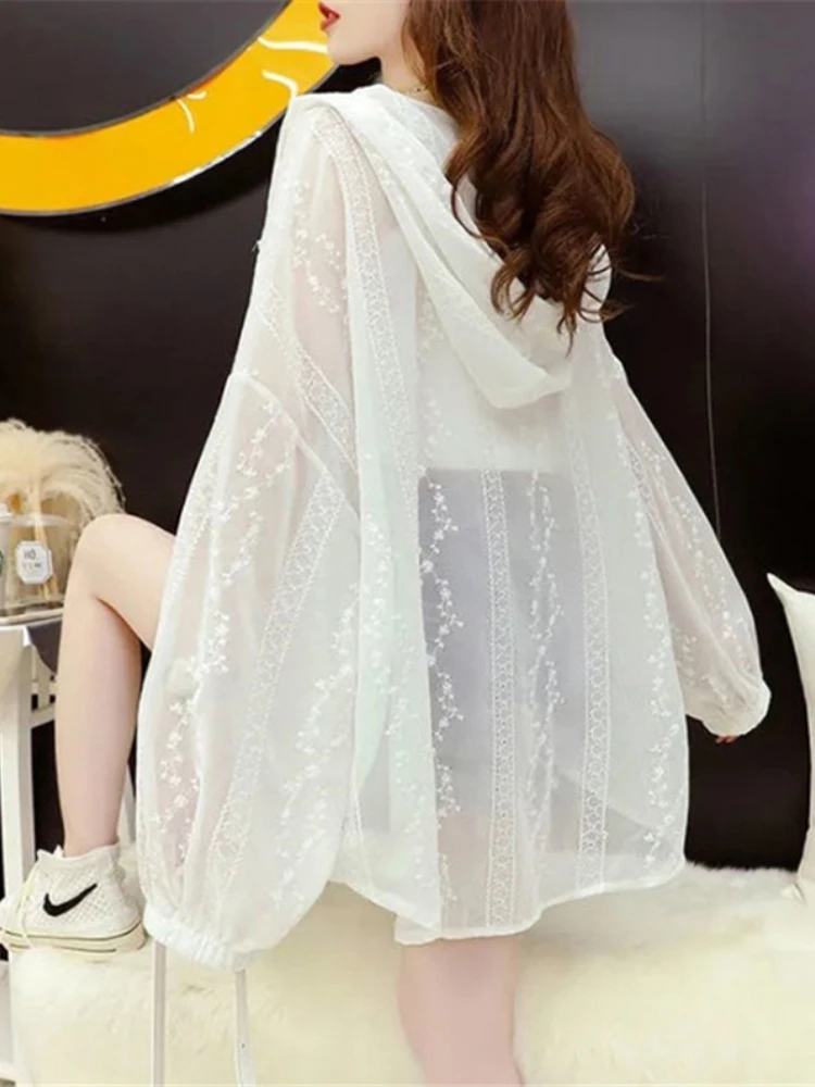 Women's Sun Protection Jacket 2023 Summer New Ladies Outdoor Breathable Wild Loose Hooded Thin Female Sun Protection Clothing To