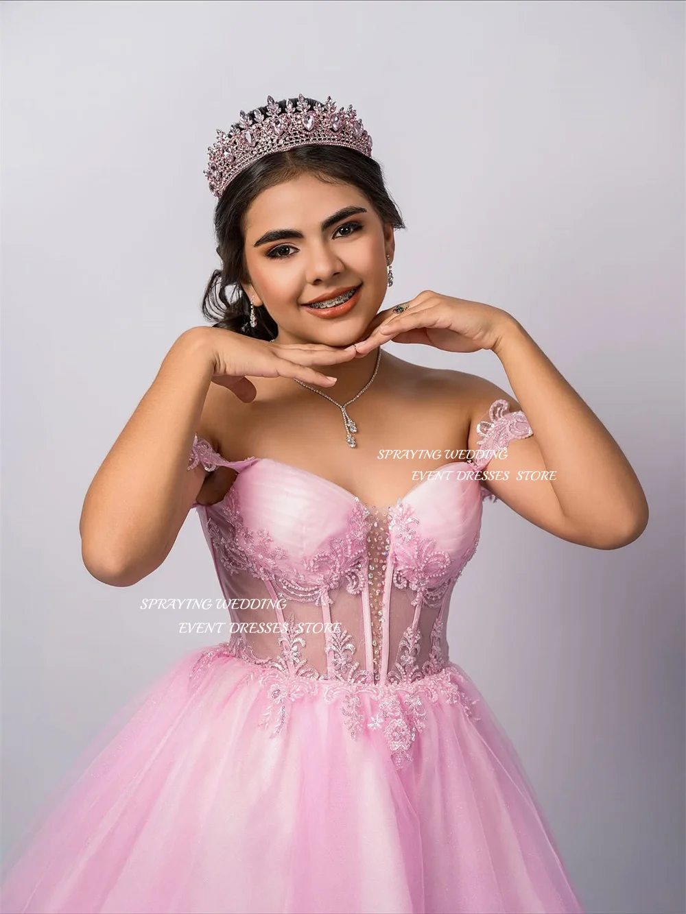 スプレーリング高級ピンクレース誕生日ウエディングドレスセクシーな恋人ミニウェディングパーティードレス A ラインショートカクテルドレスカスタマイズ