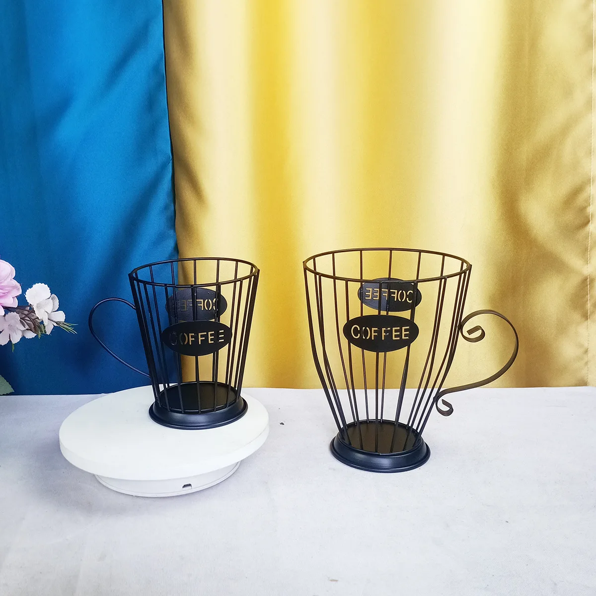 Cup-shaped Storage Basket for Coffee Capsule, Iron Wire, Straight Edge, Gold and Black, Home Decoration