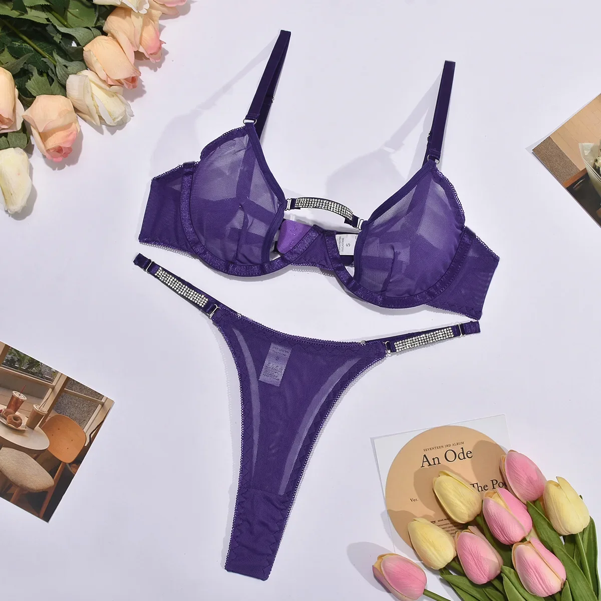 

Sexy Women Underwear Rhinestone Bra and Panty 2 Pieces Set Comfortable Push Up Brassiere Diamonds Hollow Lingerie Wholesale