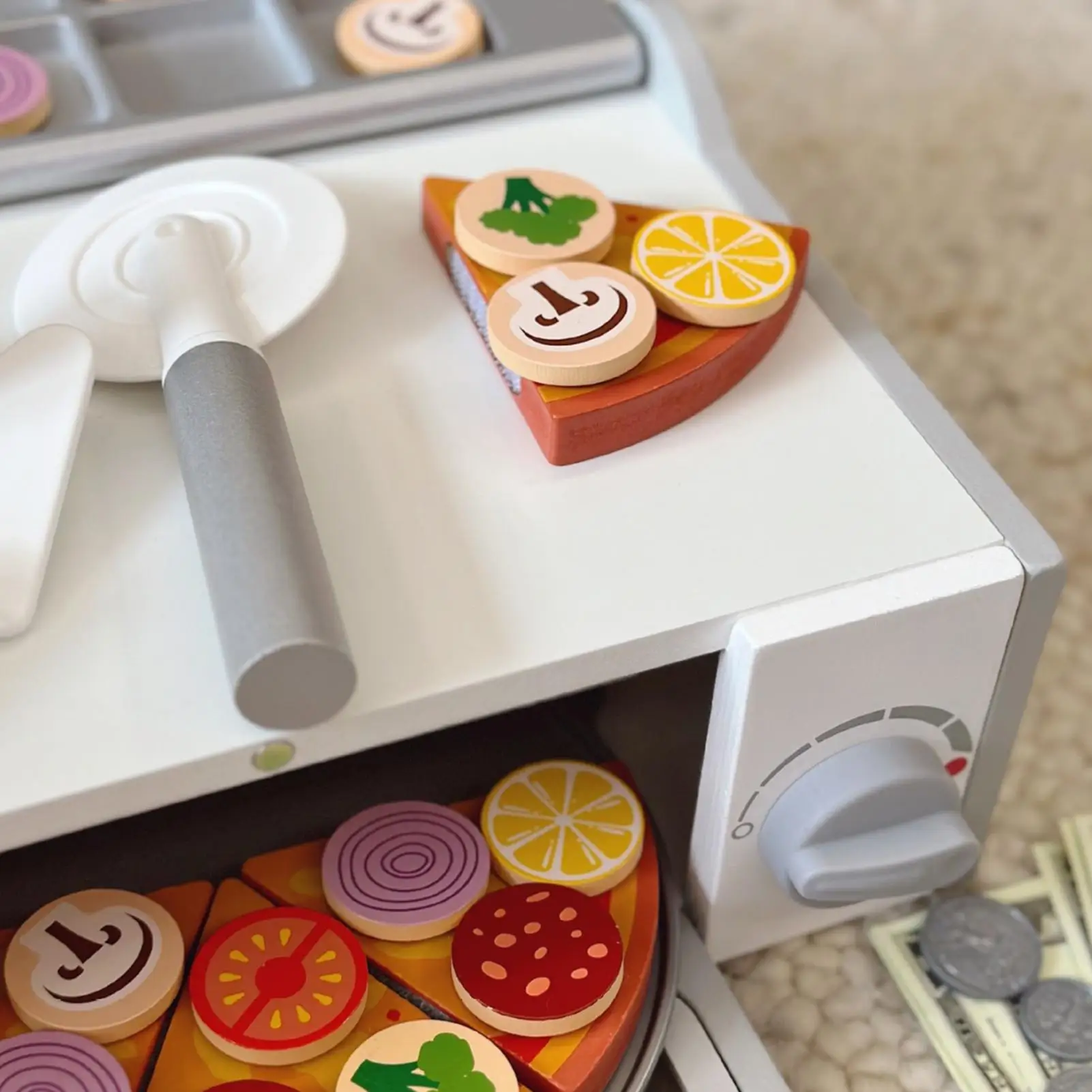 

Wooden Simulation Pizza Toy Educational Learning Role Play Activity With Oven Pretend Play Food For 3 Years Old Children