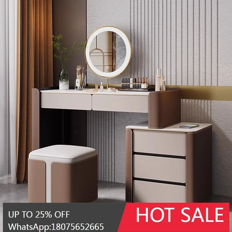 

MJY light luxury dressing table small apartment bedroom premium dressing table Italian dressing table