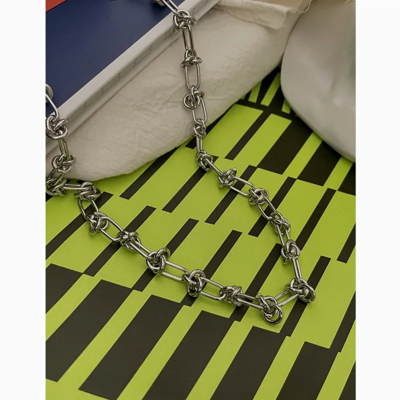 10 قطع من الفولاذ المقاوم للصدأ على شكل قلادة على طراز الشرير بتصميم عقدة بسيطة وإكسسوارات عصرية للرجال #1