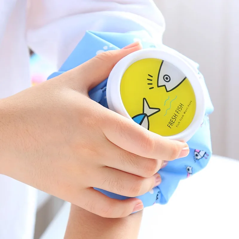 Cartoon Fabric Foldable Portable Cold and Hot Compress Ice Pack, Physical Cooling Therapy Bag, Water Injection Ice Pack