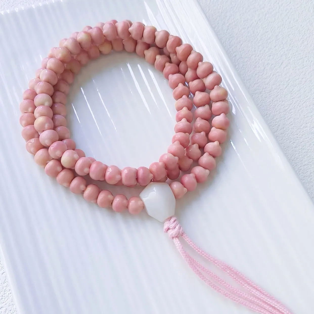 Pink Dragon Ridge Bodhi Small Peach Gourd Old Shape Beads with Three Links Bracelet Pendant for Women Gifts