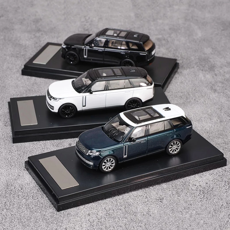 LCD 1:64 2022 Range Rover Honor Genesis Extended Edition Alloy Car Model