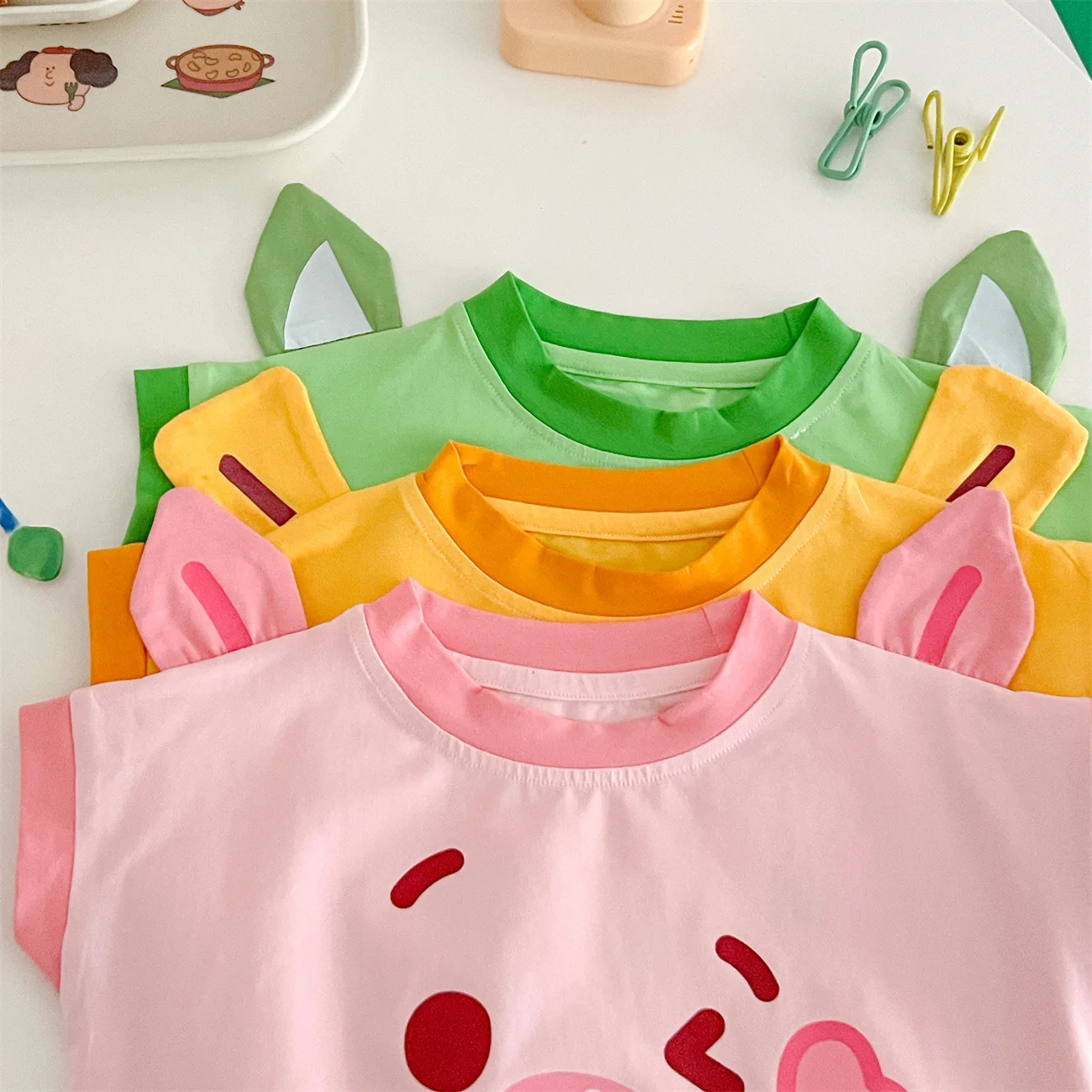 Baby Boys and Girls\' Baby Triangle Cover Summer Soft and Comfortable Macaron Color Pink Piggy Green Big Eyes Cartoon Clothes