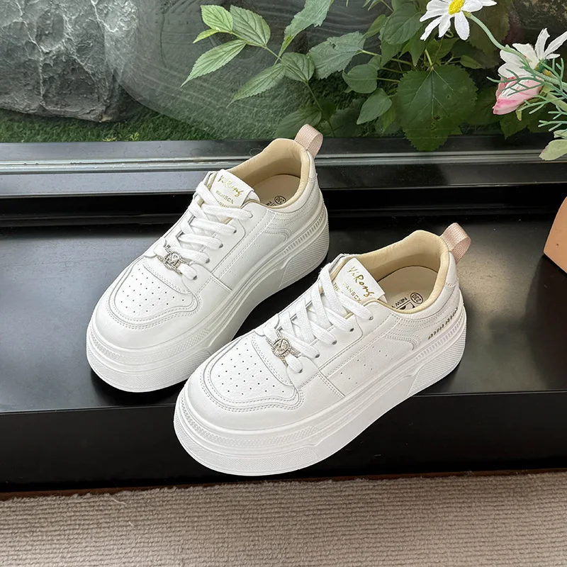 

2025 New style thick-soled lace-up simple white shoes for women Spring Slimming Versatile Hot-Selling Niche Fashion