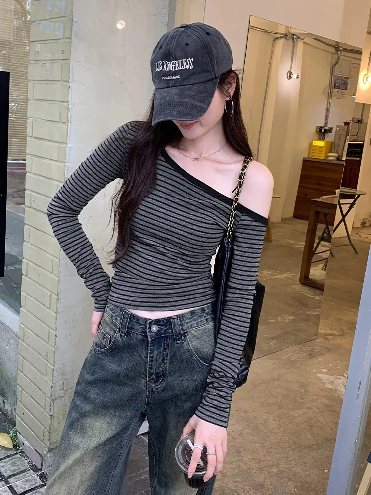 Advanced Design Shoulder Bared Long Sleeve T Shirt Women's New Style Autumn Korean Striped Asymmetrical Casual Fit Top
