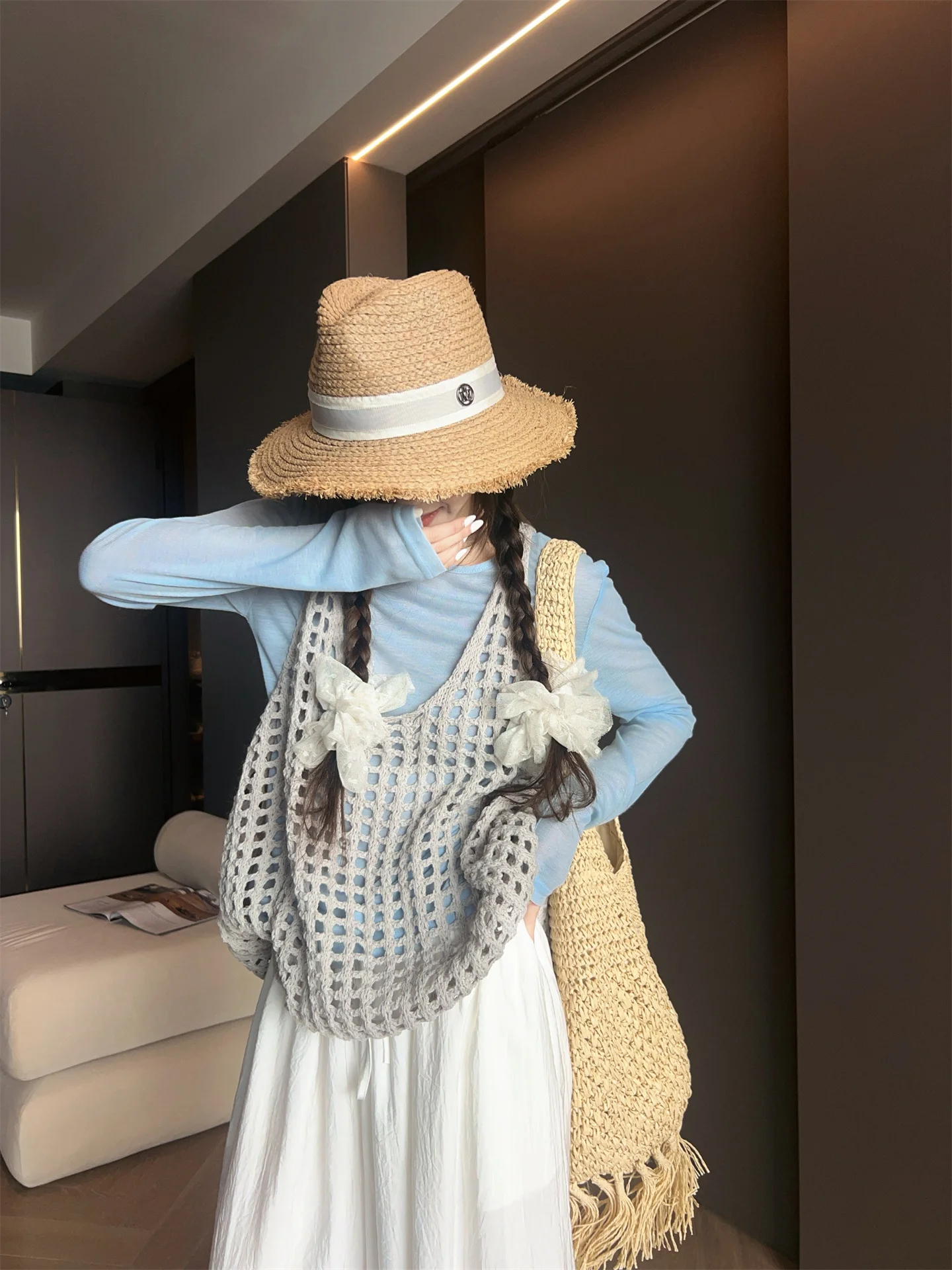 

Faionable Knitted Strap Vest Women's Early Spring 2026 New Loose Casual Top Openwork Hollow out Knitwear