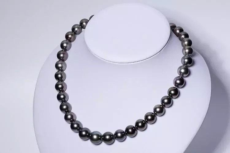 

HUGE18"8-9MM TAHITIAN GENUINE BLACK PERFECT ROUND PEARL NECKLACE AAA