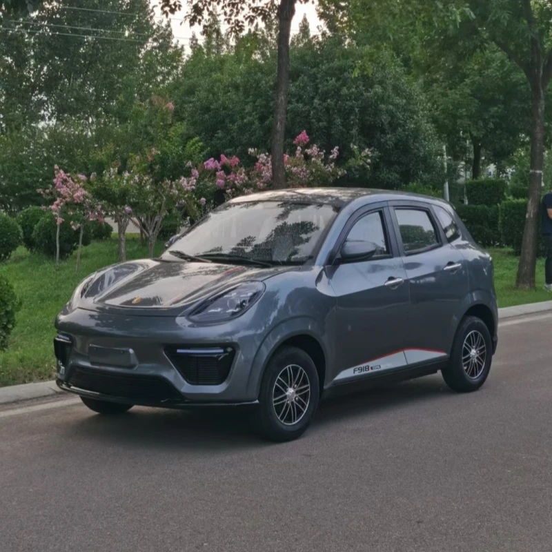 Small new energy electric vehicle, long battery life four-wheeled adult use
