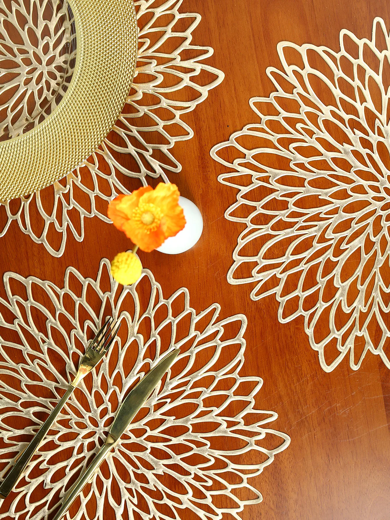 1pc Hibiscus Flower Placemats,15 Inch Flower Hollow Out Placemats For Dinning Table, Wedding, Restaurant, Home Decoration