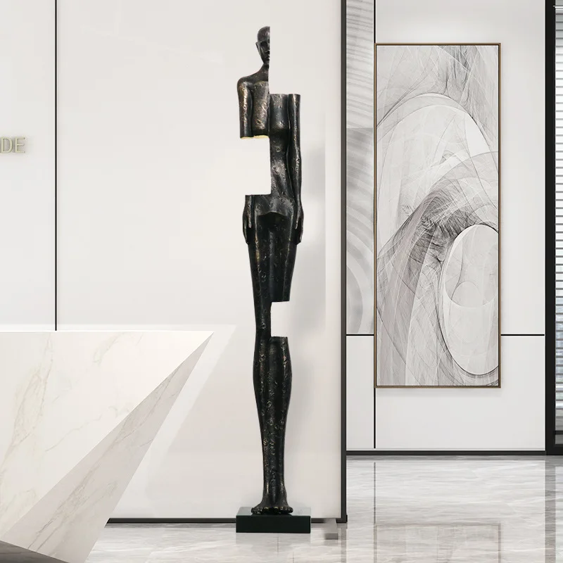 Humanoid art sculpture floor lamp, creative large-scale human statue ornament in the lobby exhibition hall of the hotel gallery