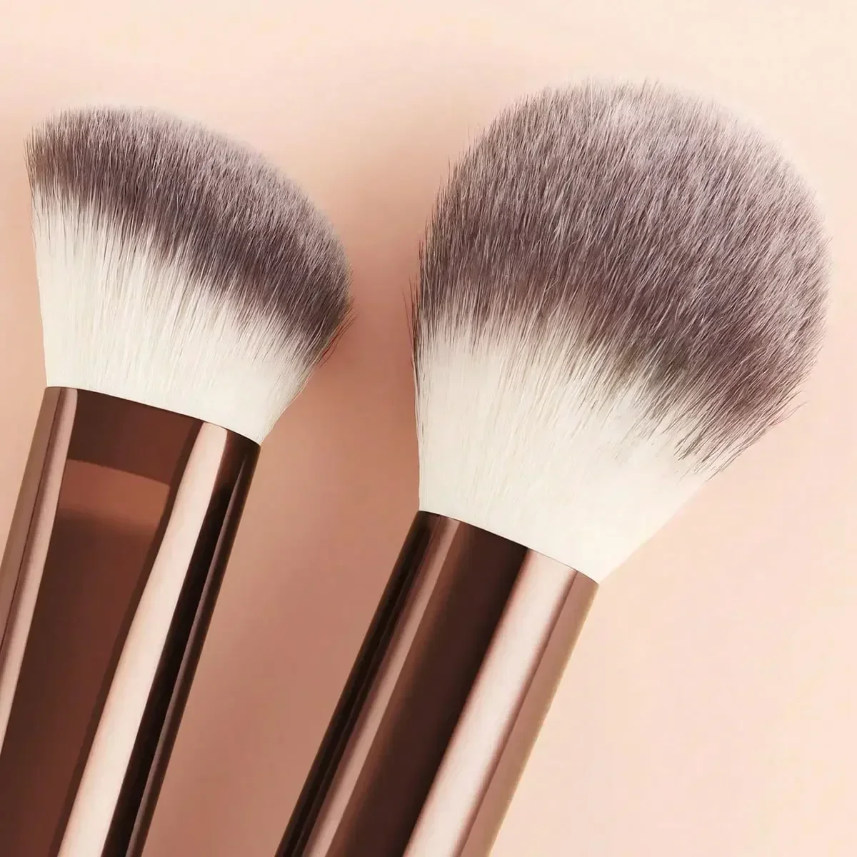 8-teiliges Make-up-Pinsel-Set mit langem Griff, professionelles multifunktionales Make-up-Pinsel-Set, einschließlich Puder, Rouge, Grundierung, Kontur