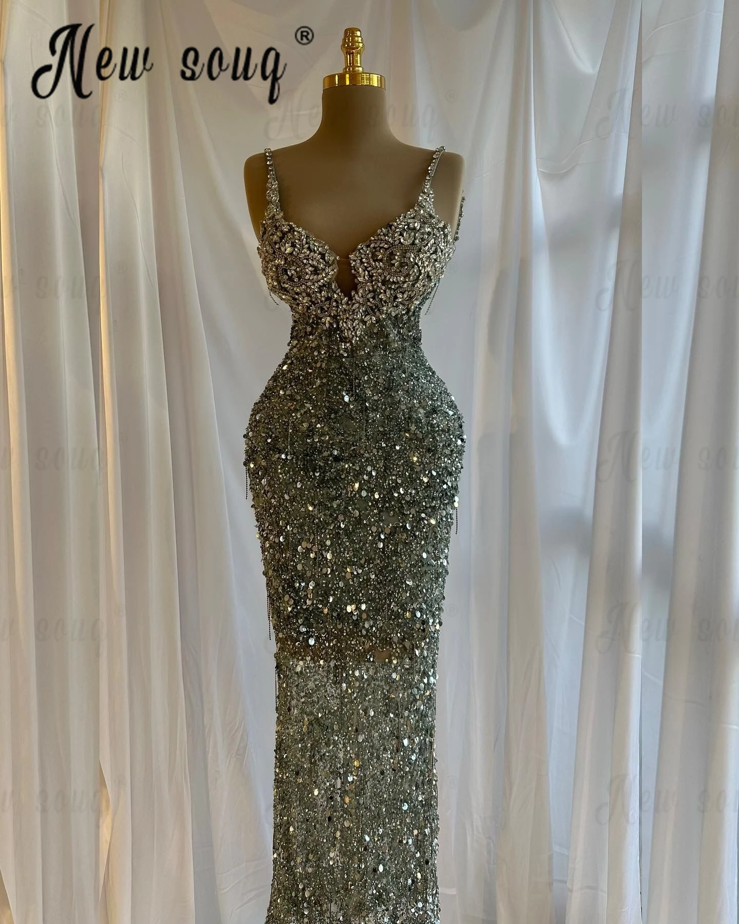 Sparkly Sequins Spaghetti Straps Party Dress With Heavy Silver Handmade 2024 Fashion Cocktail Dresses Customize Pageant Gowns