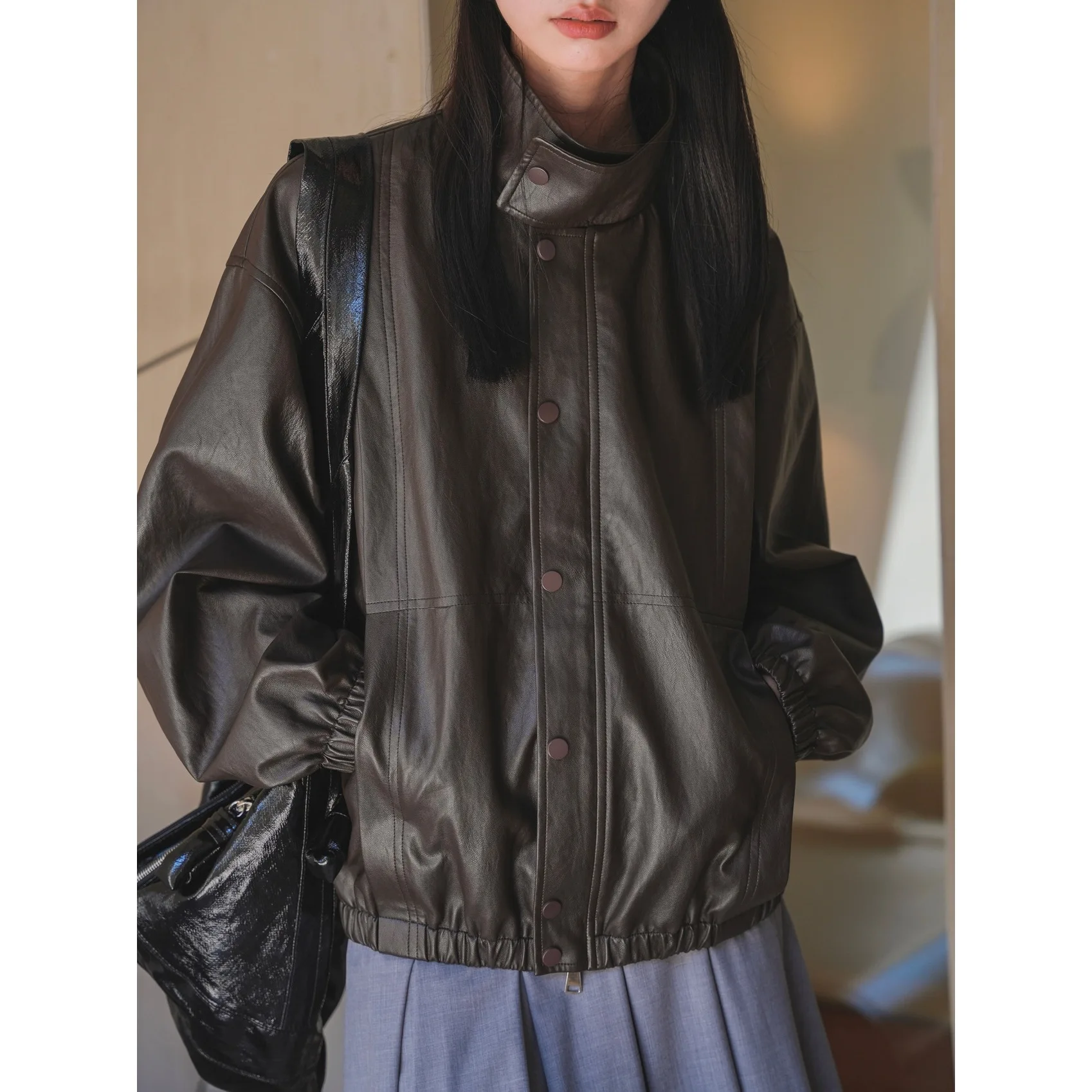 

Autumn New Old Money Style Fashionable PU Leather Jacket Loose Silhouette Standing Collar Fashionable Leather Coat for Women