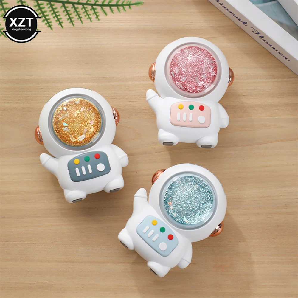 New Rotating Quicksand Astronaut Cute Flying Robot Toy Fan USB Rechargeable Keychain Astronaut Leafless Small Fan Children's Day