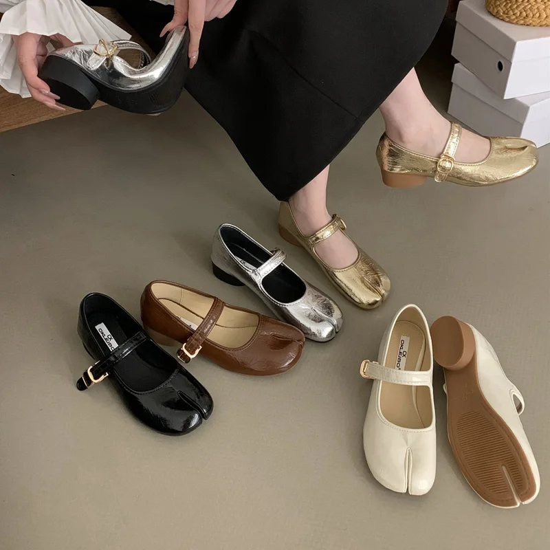 2024 New Brand Tabi Ninja Shoes Woman Flats Heels Soft Trotters Split Toe Ballet Ladies Round Loafer Casual Tacones Female Mujer