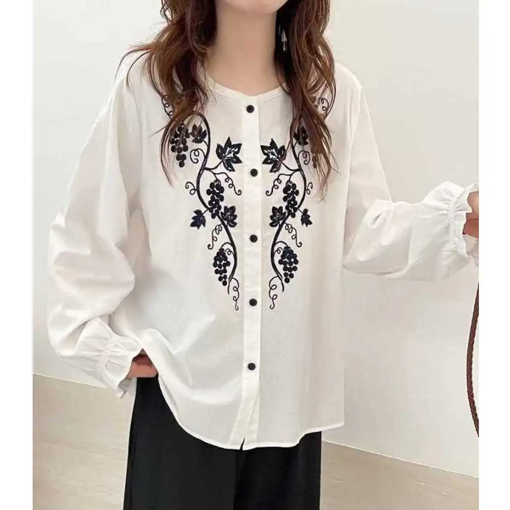 

Japanese Mori Girl Vintage Ethnic Style Floral Embroidery Shirts Women Autumn New O-Neck Long Sleeve Casual Loose Blouse Tops
