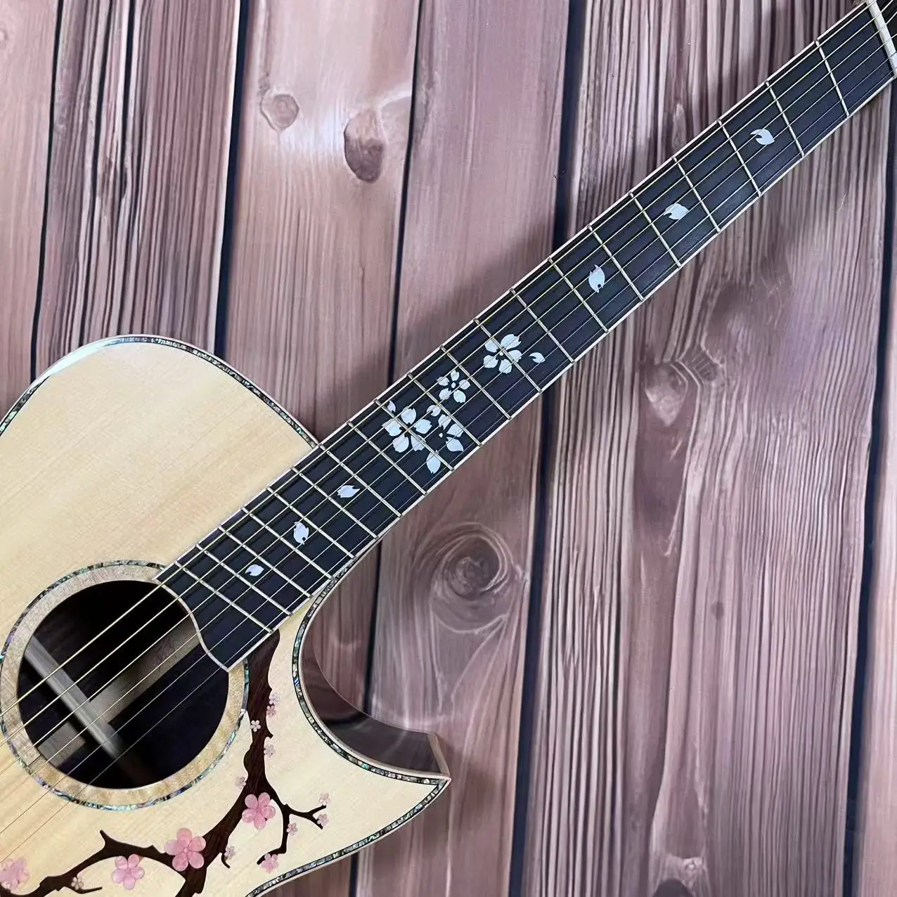 

Solid solid wood 42 inch abalone shell inlaid with high-end oblique acoustic acoustic guitar