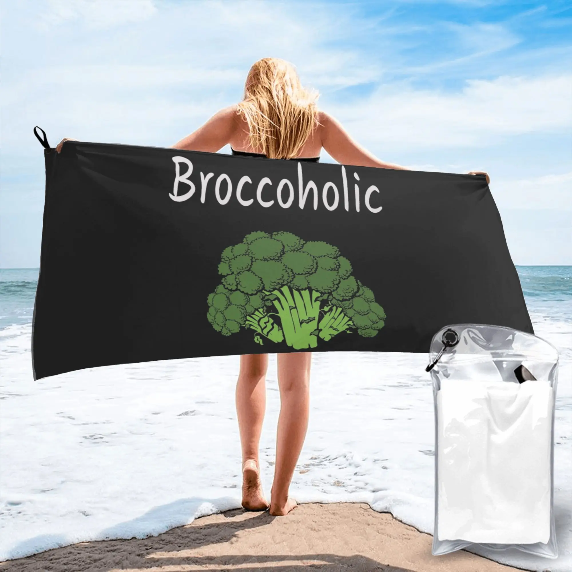 Fresh Raw Broccoli Beach Towel Soft Microfiber Quick Dry Absorbent Quick Towels For Swimming