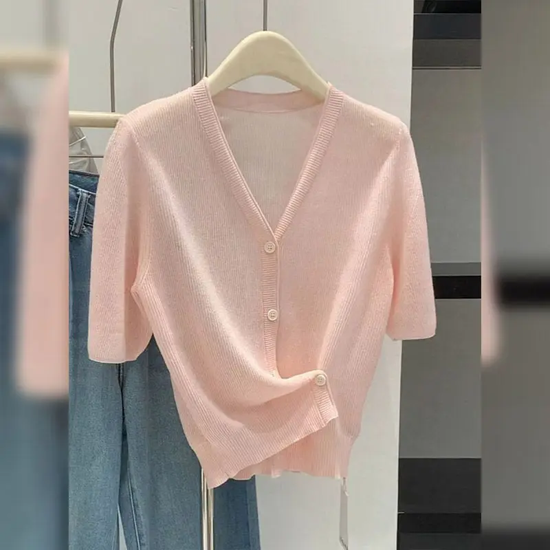 

Women's Plus Size Ice Silk Knit Cardigan V-Neck Short Sleeve Casual Summer Top