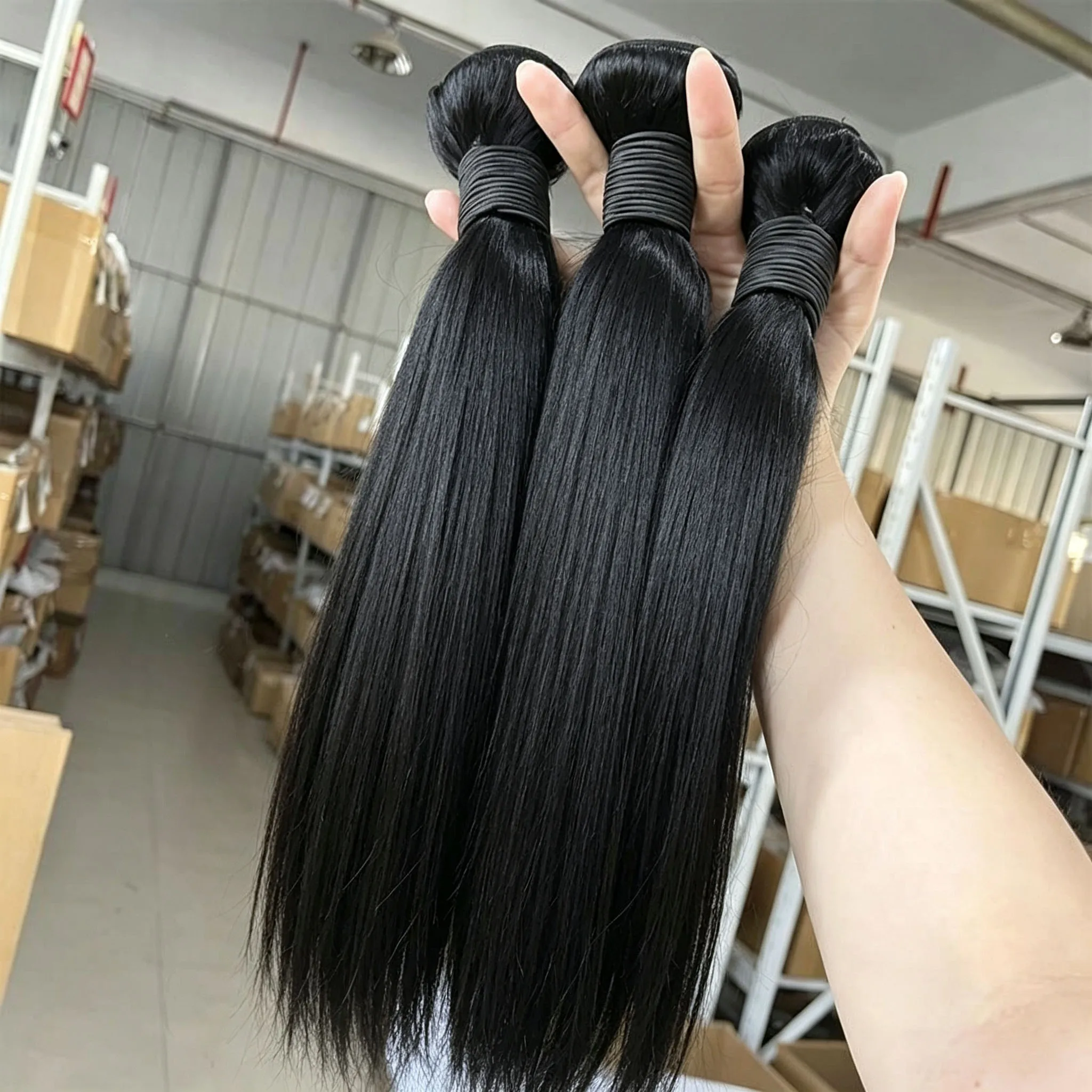 Bone Straight Brazilian Human Hair Bundles Remy Hair Extensions 1/3/4 PCS Natural Black Brazilian Hair Weave Bundles 8-32 Inch