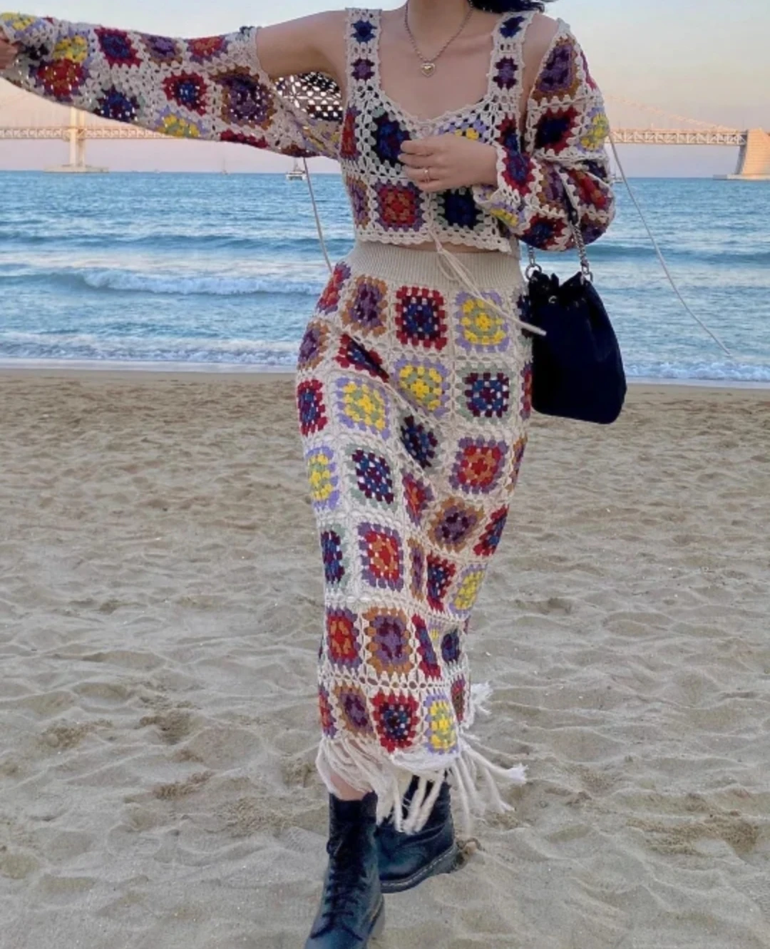 TIYIHAILEY Free Shipping Cotton Coat Women Crocheted Outerwear Full Sleeve Hand Made National Sweaters Tassels Long Skirts