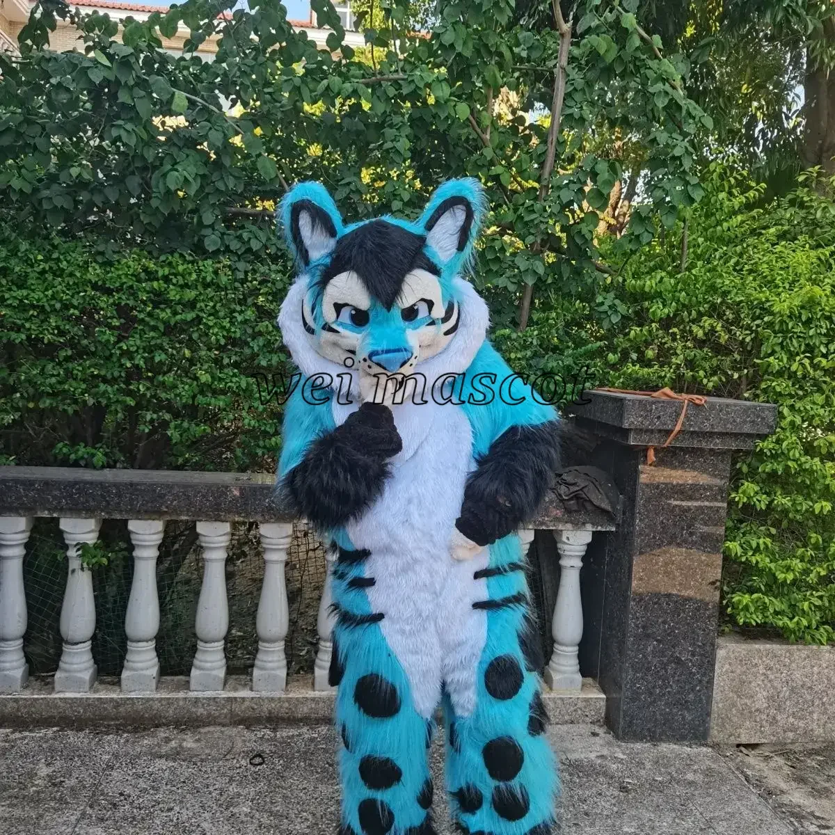New Plush Fursuit Animal Mascot Costume Cute Adult Walking Fox Wolf Husky Cosplay Set Christmas Halloween Party Decoration Props