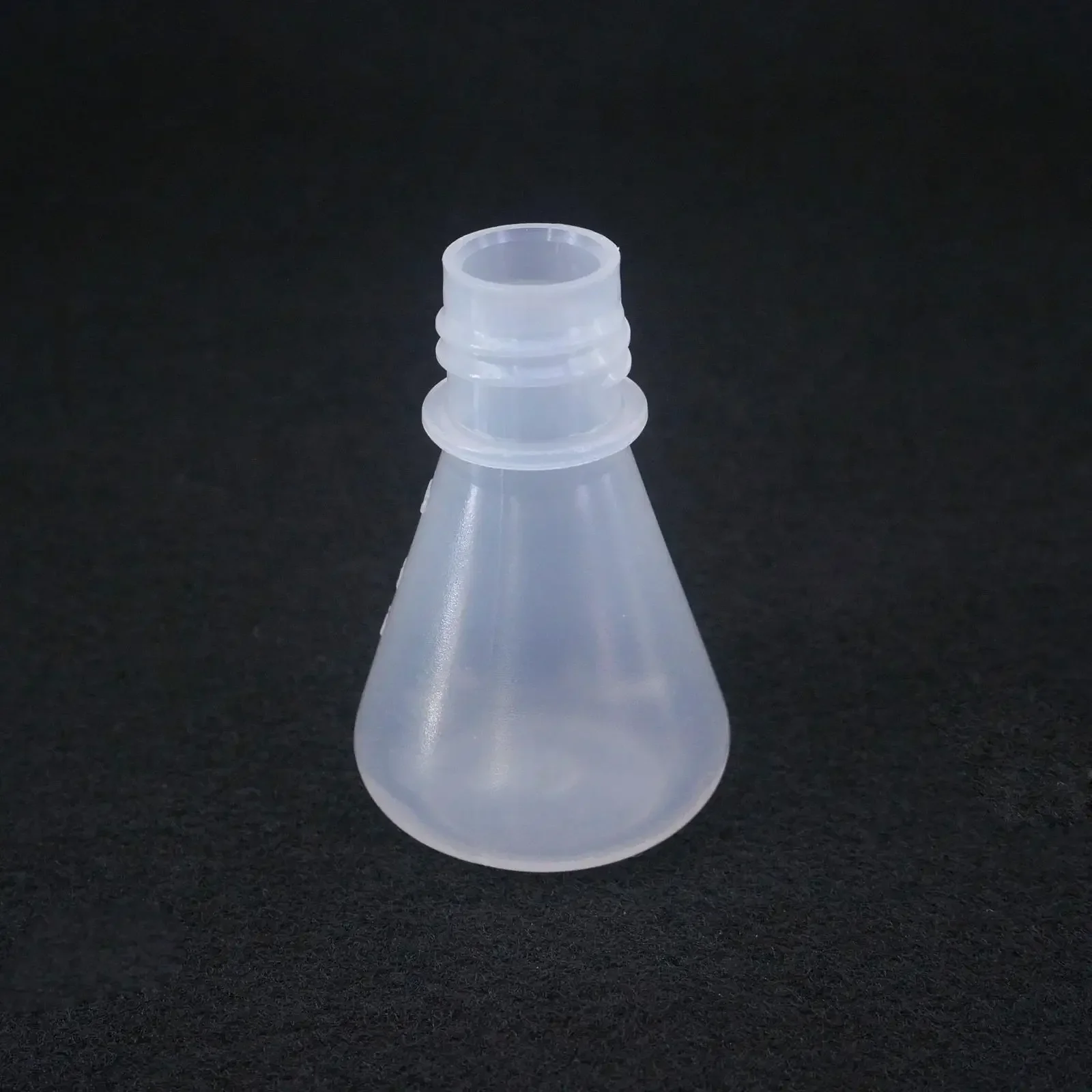 25/50/100/125/250/500/1000/2000ml PP Conical Erlenmeyer Flask With Cap Lab Teaching Experiment
