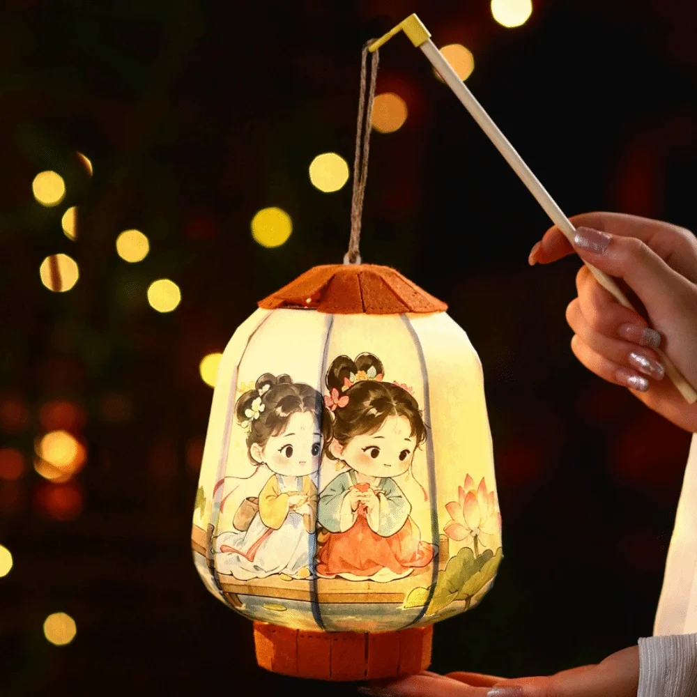 

Traditional New Year Lantern Good Luck Handmade Ancient Style Lantern LED Lighting Decorative Portable Lantern