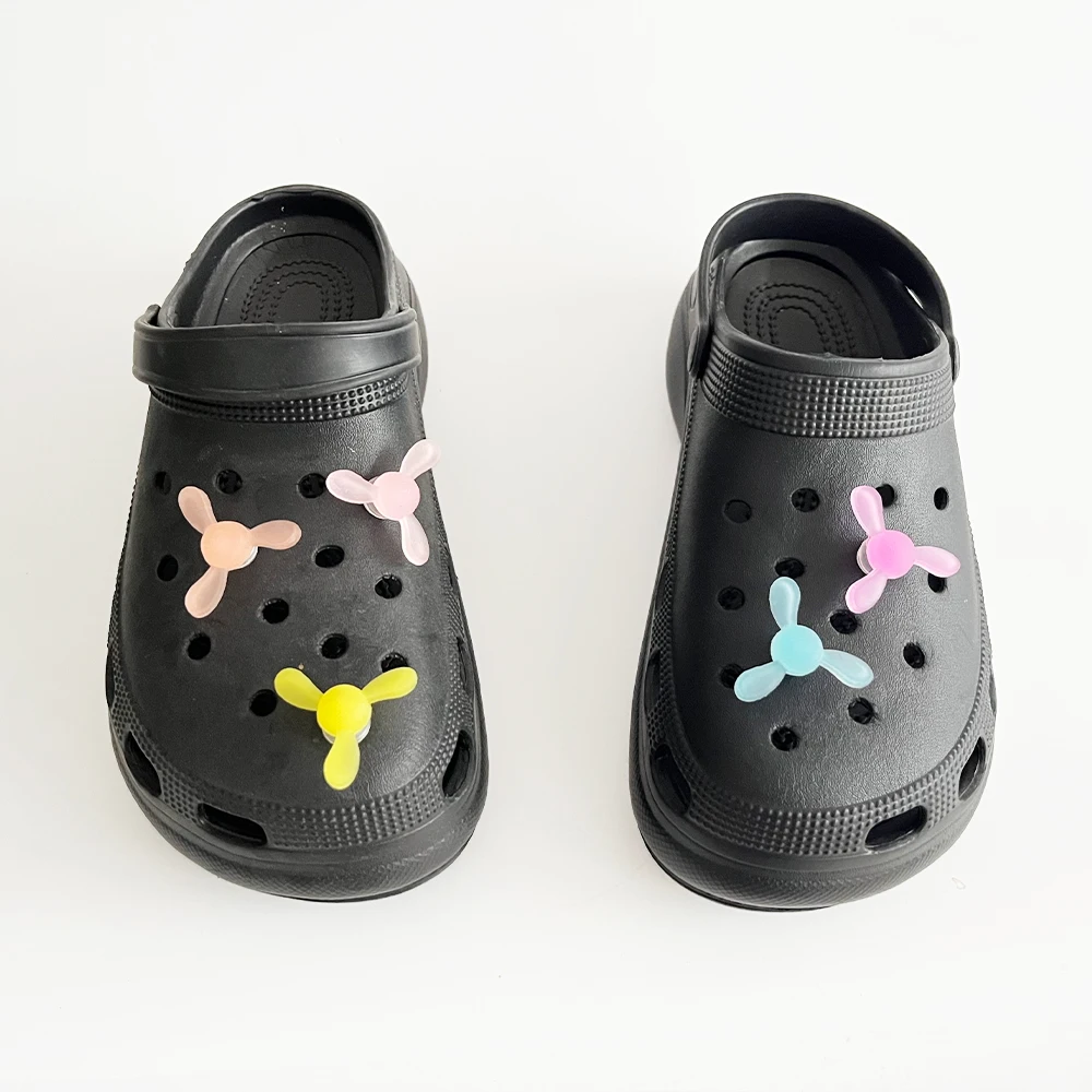 

5pcs Rotating Windmill Shoe Charms For Fluorescence Clogs Garden Shoes Hole Shoes Decoration, DIY Accessories